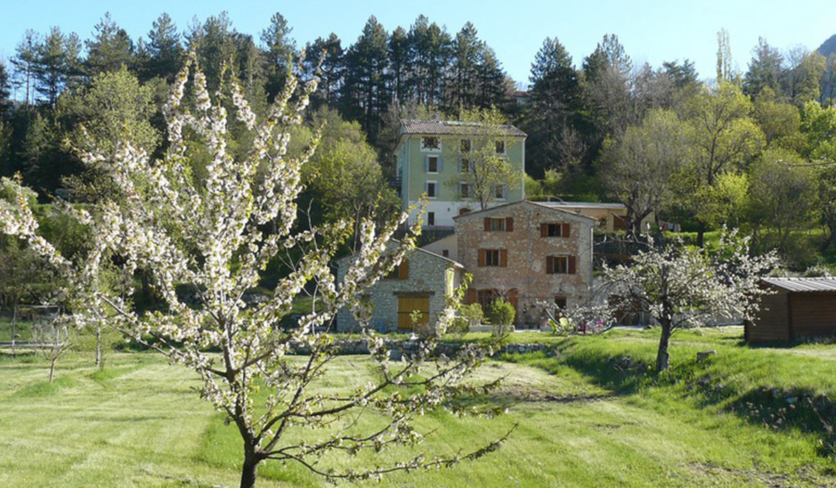 Domaine Les Framboiseilles Provence-Alpes-Côte d'Azur - Castellane visuel 1/4 Domaine Les Framboiseilles Provence-Alpes-Côte d'Azur - Castellane visuel 1/4