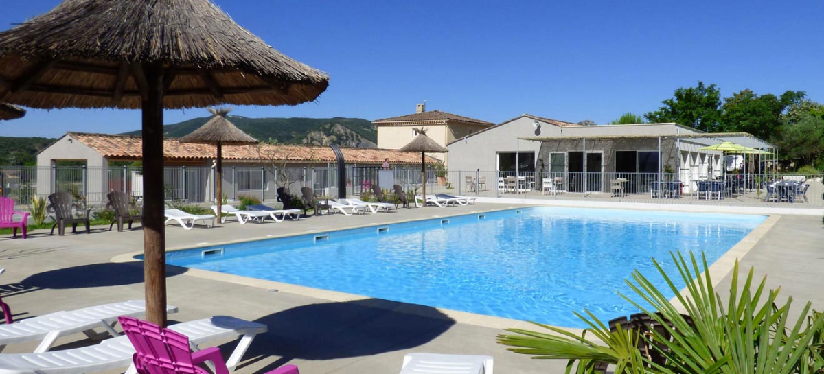 L'Esquiras Rhône-Alpen - Vallon-Pont-d'Arc visuel 2/17 L'Esquiras Rhône-Alpen - Vallon-Pont-d'Arc visuel 2/17