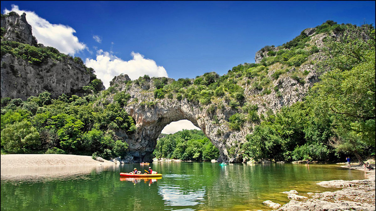 La Buissière Languedoc-Roussillon - Barjac visuel 2/12 La Buissière Languedoc-Roussillon - Barjac visuel 2/12