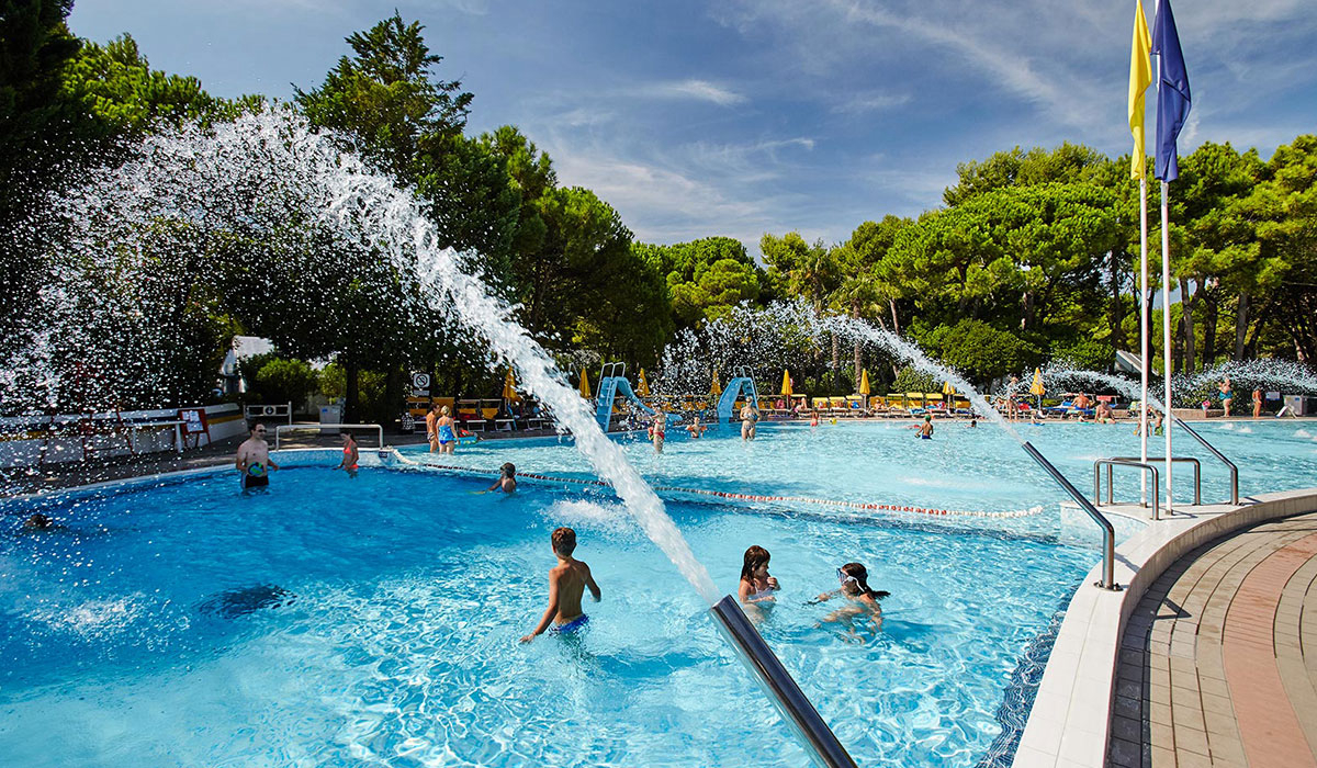 Camping Village Dei Fiori 4 Sterne - Cavallino Treporti ...