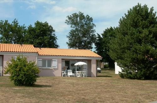 Base de Loisirs du Lambon Poitou-Charentes - Celles-sur-Belle visuel 3/9 Base de Loisirs du Lambon Poitou-Charentes - Celles-sur-Belle visuel 3/9