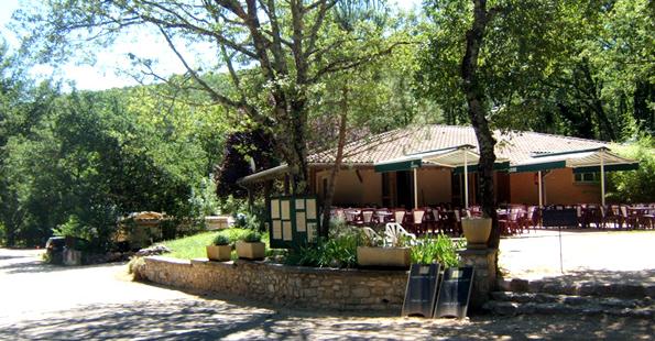 La Genèse Domaine Naturiste - Languedoc-Roussillon - Méjannes-le-Clap visuel 3/9 La Genèse Domaine Naturiste - Languedoc-Roussillon - Méjannes-le-Clap visuel 3/9