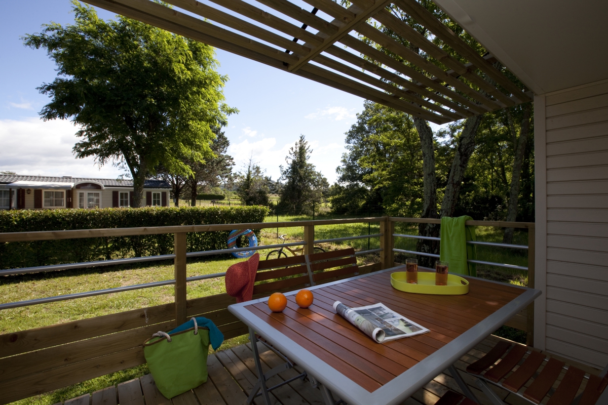 La Plage Fleurie Rhône-Alpen - Vallon-Pont-d'Arc visuel 6/9 La Plage Fleurie Rhône-Alpen - Vallon-Pont-d'Arc visuel 6/9