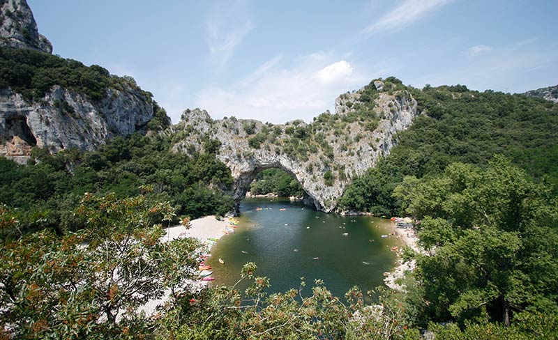 La Plage Fleurie Rhône-Alpen - Vallon-Pont-d'Arc visuel 8/9 La Plage Fleurie Rhône-Alpen - Vallon-Pont-d'Arc visuel 8/9