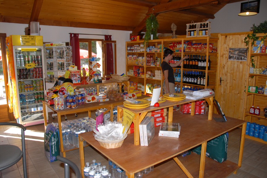 Nature et Rivière Languedoc-Roussillon - Sainte-Énimie visuel 5/11 Nature et Rivière Languedoc-Roussillon - Sainte-Énimie visuel 5/11