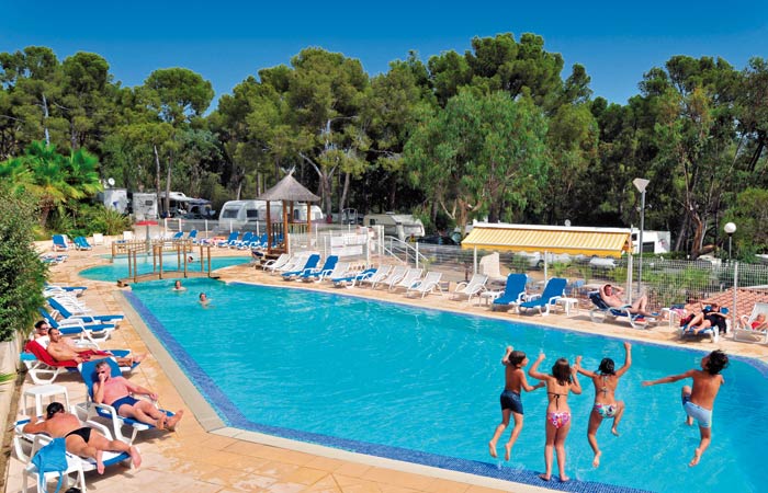 Sélection Camping Provence-Alpes-Côte d'Azur - La Croix-Valmer visuel 1/3 Sélection Camping Provence-Alpes-Côte d'Azur - La Croix-Valmer visuel 1/3