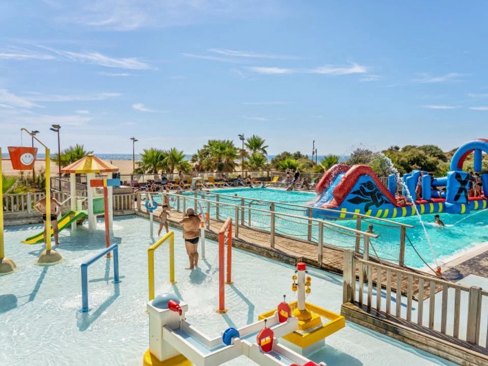 Bleu Marine Languedoc-Roussillon - Sérignan visuel 12/27 Bleu Marine Languedoc-Roussillon - Sérignan visuel 12/27