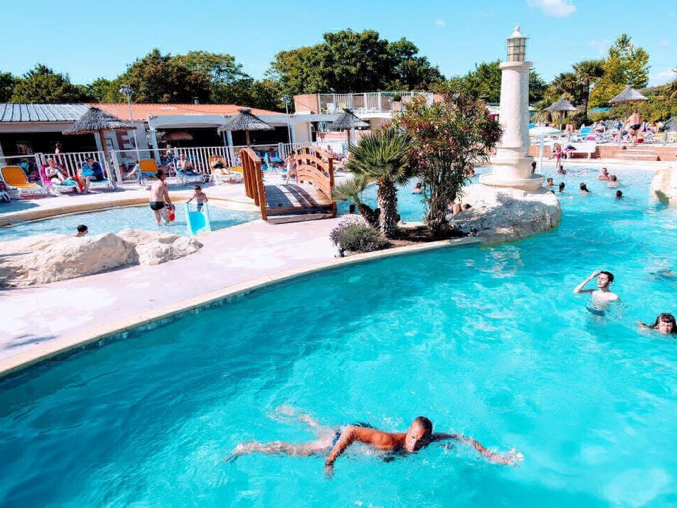 Le Royan Poitou-Charentes - Royan visuel 5/8 Le Royan Poitou-Charentes - Royan visuel 5/8