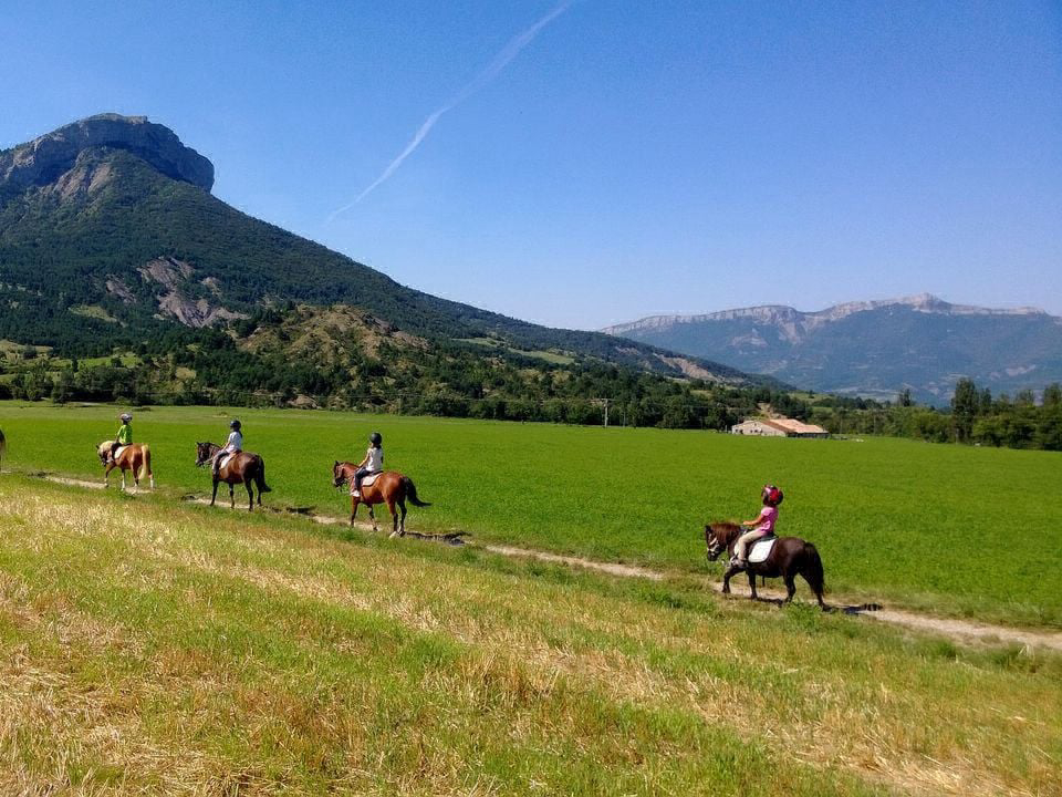 les Princes d'Orange Provence-Alpes-Côte d'Azur - Orpierre visuel 8/16 les Princes d'Orange Provence-Alpes-Côte d'Azur - Orpierre visuel 8/16