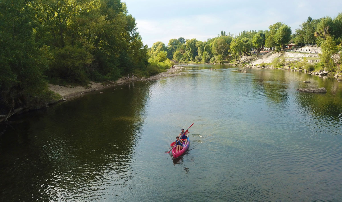 Rives d'Arc Rhône-Alpen - Vallon-Pont-d'Arc visuel 4/19 Rives d'Arc Rhône-Alpen - Vallon-Pont-d'Arc visuel 4/19