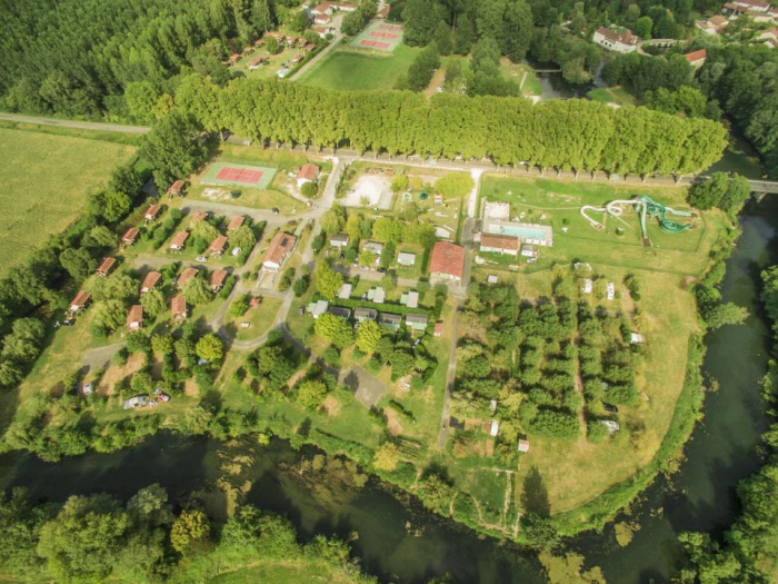 Camping La Dordogne Verte - Saint-Aulaye